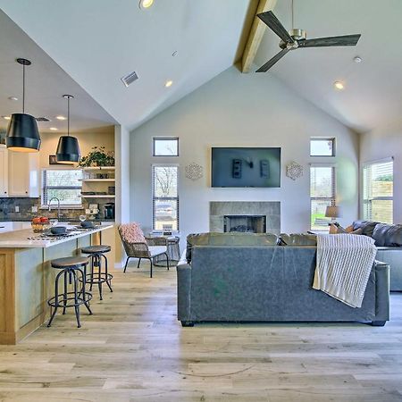 Uncorked Ranch Hill Country Home 1 Mi To Winery Фредеріксбург Екстер'єр фото
